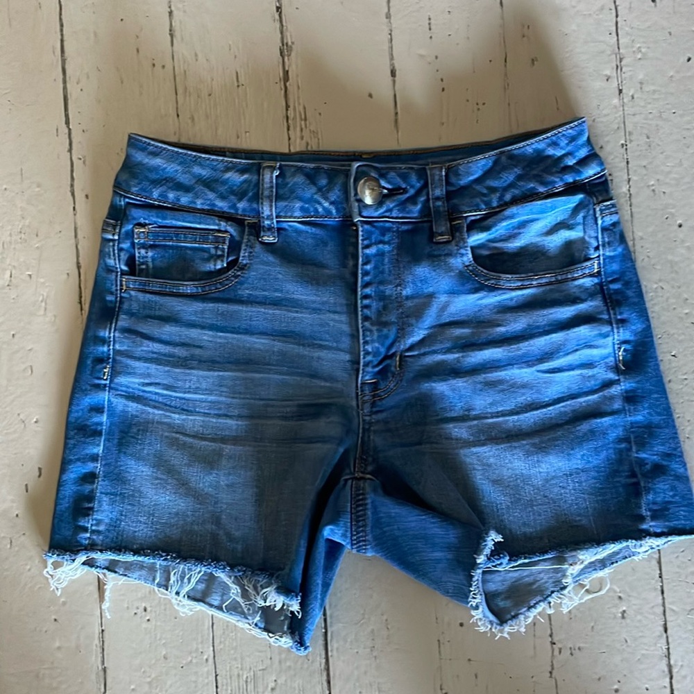 Cut-off jean shorts